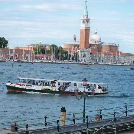 Locazione Mery Venetië Buitenkant foto